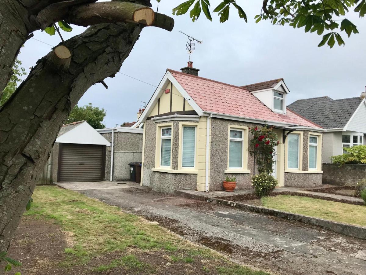 Rose Cottage: Delightful 4 Bedroom Detached Home Portrush Exterior photo